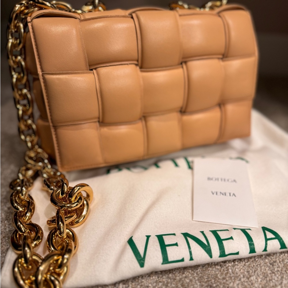 AUTHENTIC * Bottega Veneta *